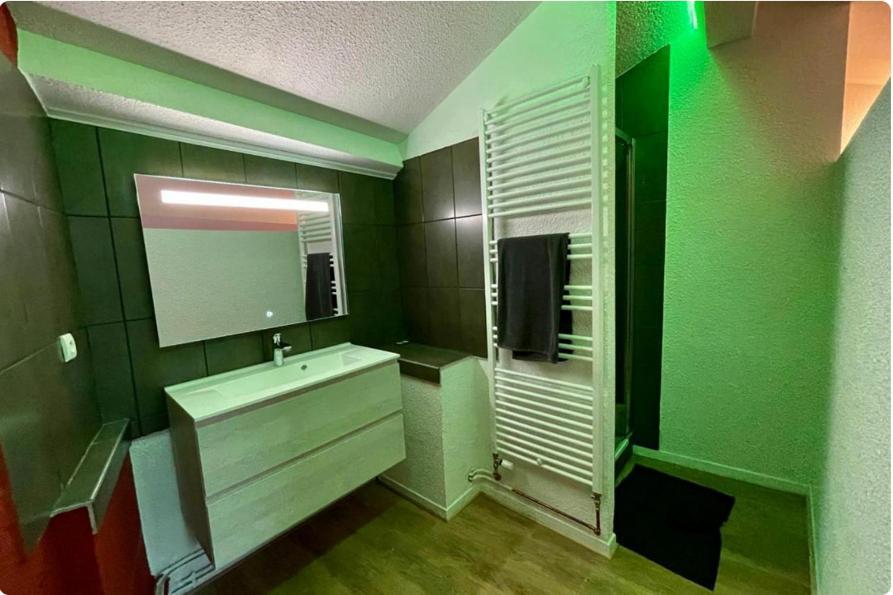 Le Triplex, Charmant Appartement, 2 Chambres Le Coteau Esterno foto