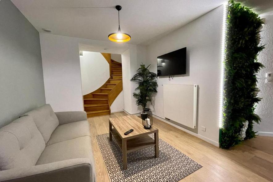 Le Triplex, Charmant Appartement, 2 Chambres Le Coteau Esterno foto